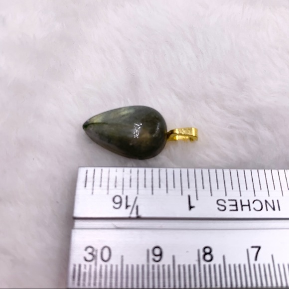 Natural Rainbow Labradorite Teardrop Pendant Necklace - Picture 5 of 7